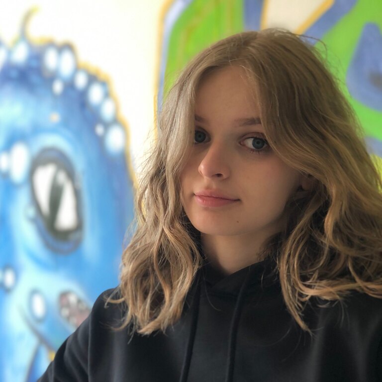 Elyne